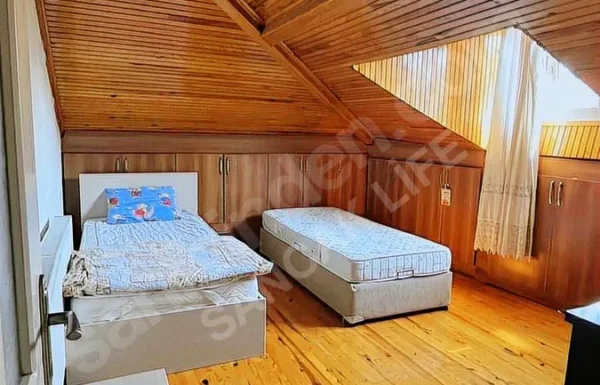 imgi_9_x16_1259466862fxs